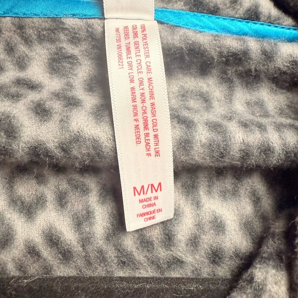 Gilligan & O’Malley NWOT Leopard Print Pajama Set Button Front Size Small Medium - Picture 7 of 16